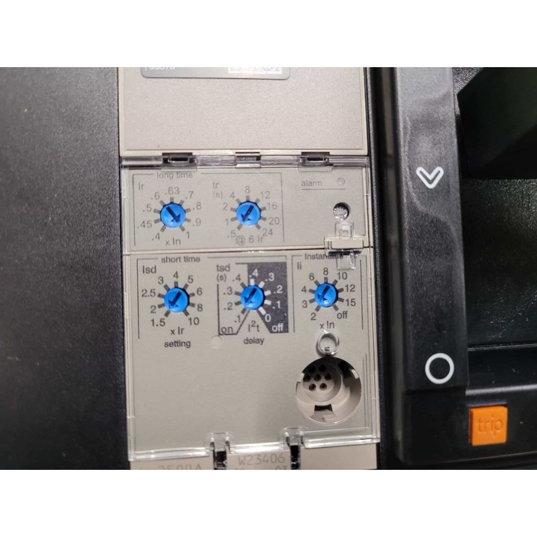 Square D RJF36250CU33AYS Breaker LCB, RJF, EL/MICRO, LSI, 100% (2500A) (New)