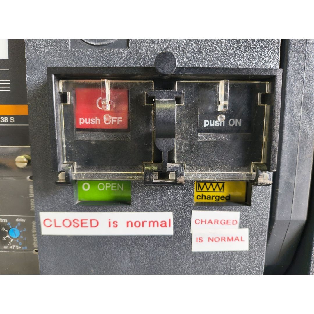 Square D MasterPact MP12H2 Breaker (1200A) (Used)