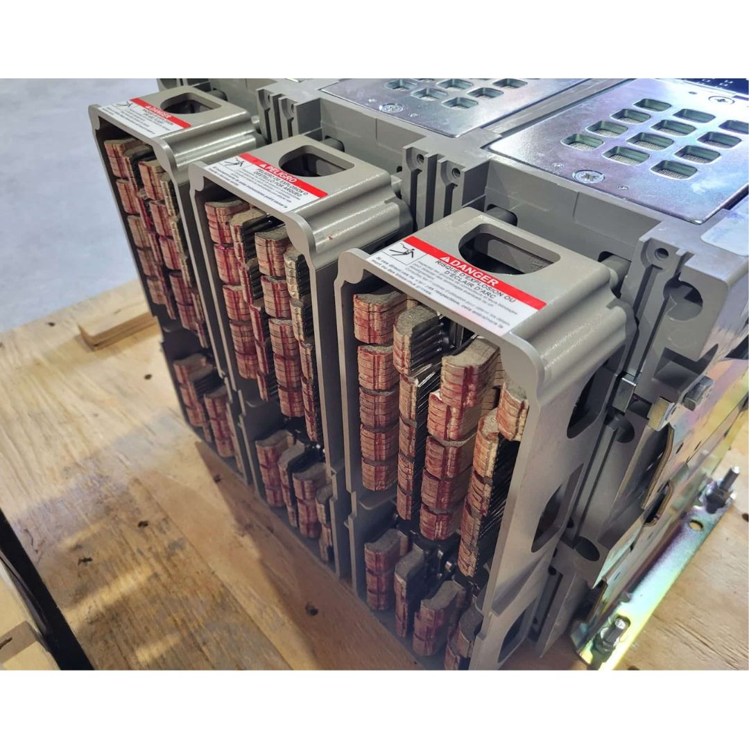 Square D Masterpact NW30H (3000A) (Surplus)