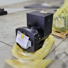 165 kW Stamford Alternator front view