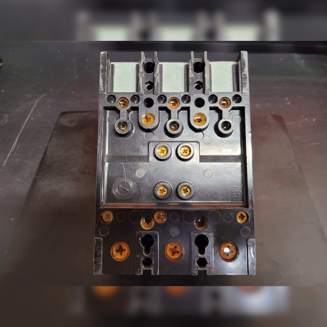 225 Amp Square D Q2L Breaker back view