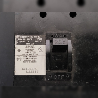 225 Amp Square D Q2L Breaker switch and details