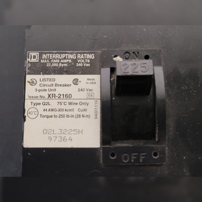 225 Amp Square D Q2L Breaker switch and details