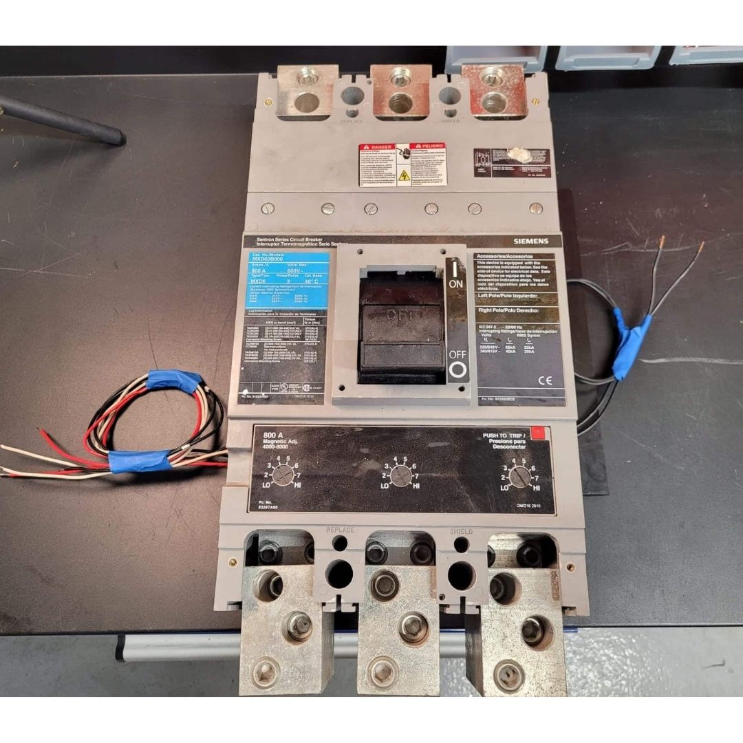 Siemens MXD63B800 Breaker (800A) (Used)