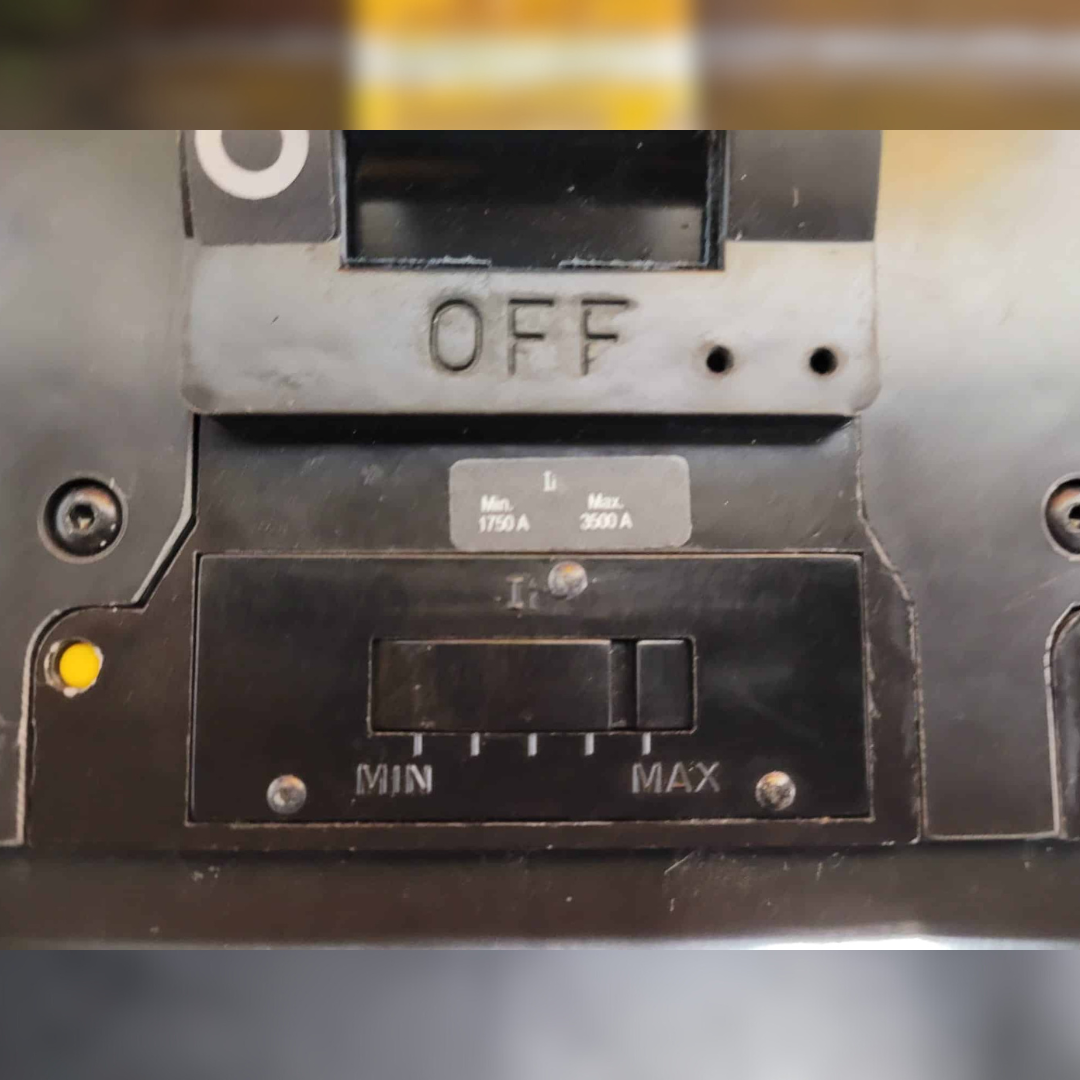 350 Amp Square D LAP36350 Breaker controls