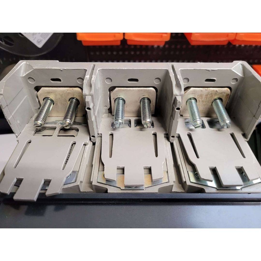 Square D PGP36100CU33A LSI Breaker (1000A) (Used)