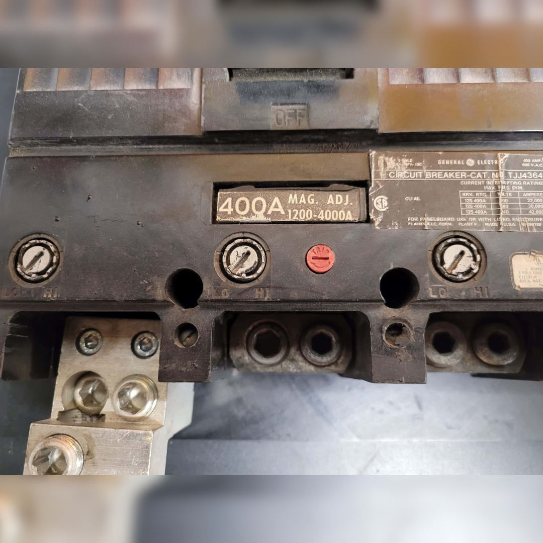 400 Amp GE TJJ436400 Breaker controls
