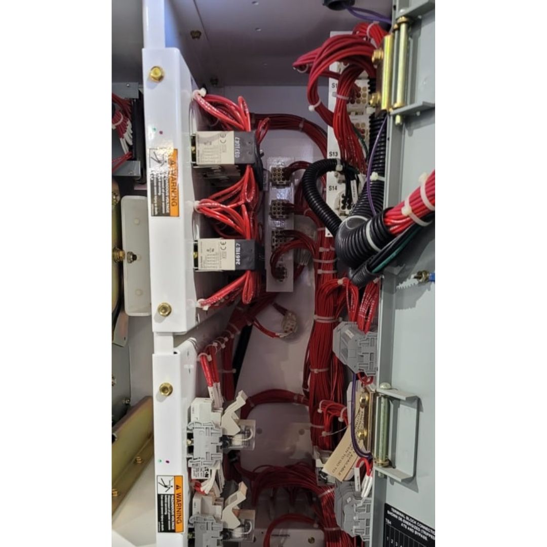 EATON BIC3C3E30600XSU Automatic Transfer Switch (1000A) (Used)