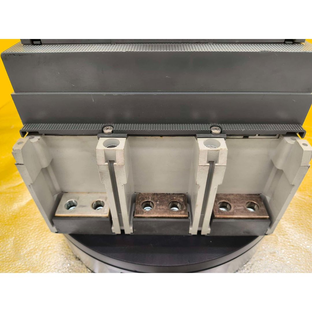 ABB SACE T7S 1000 PR231/P LSI Breaker (1000A) (Used)