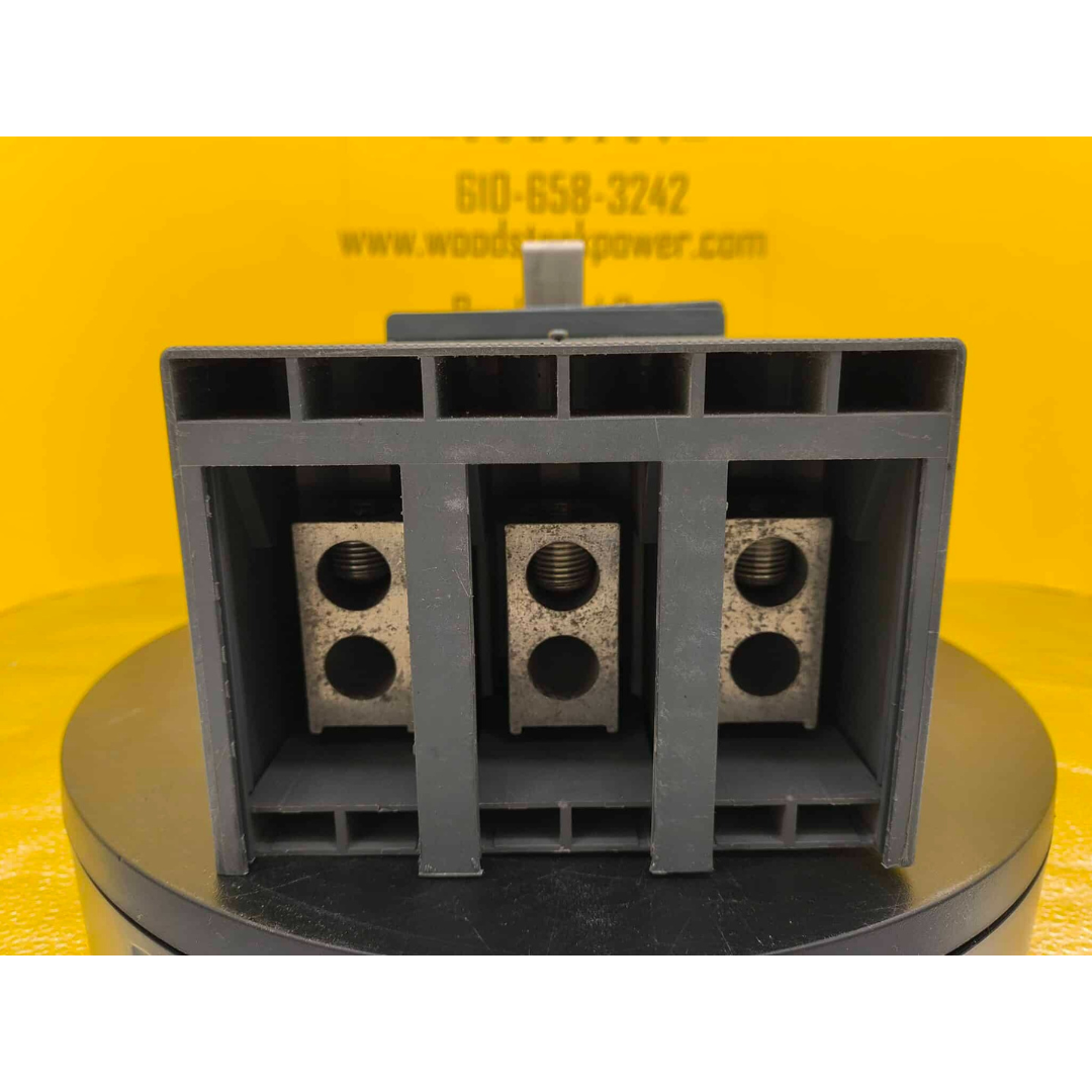 ABB SACE T5N 400 PR221DS Breaker (400A) (Used)