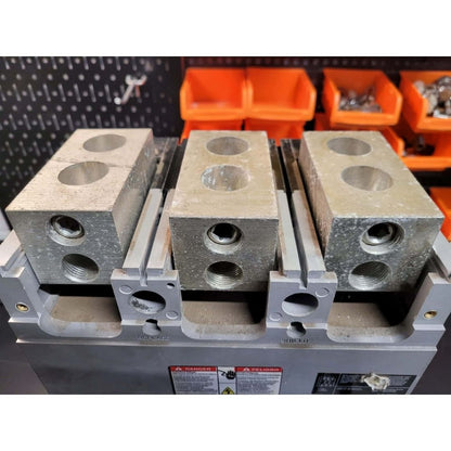 Siemens MXD63B800 Breaker (800A) (Used)