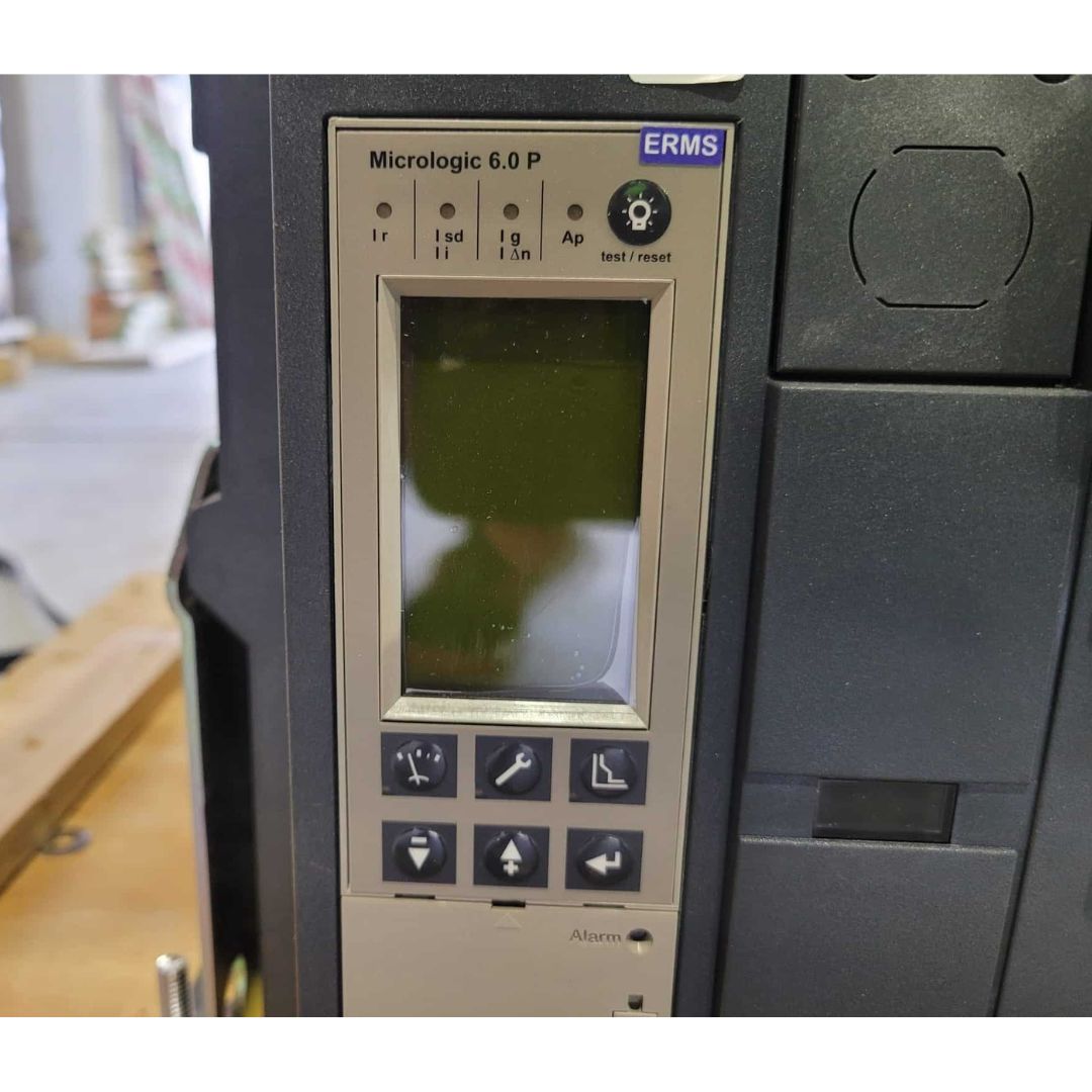 Square D Masterpact NW30H (3000A) (Surplus)