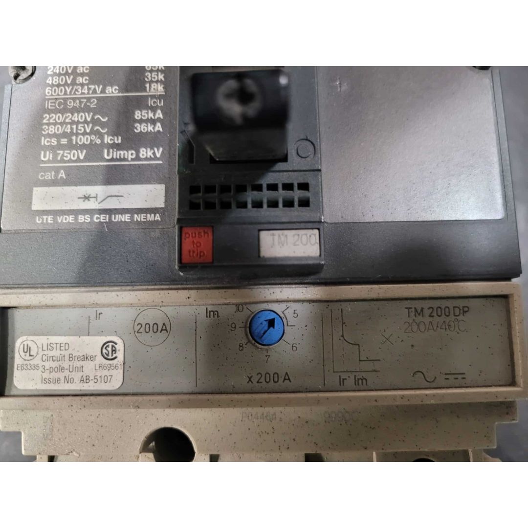 Merlin Gerin NSF250 N Breaker (250A) (Used)