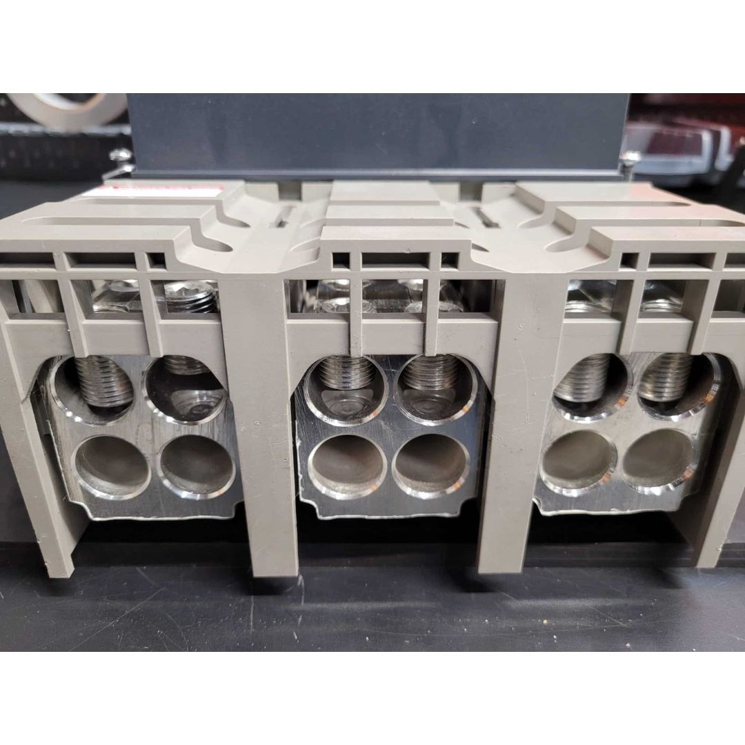 Square D PGP36100CU33A LSI Breaker (1000A) (Used)