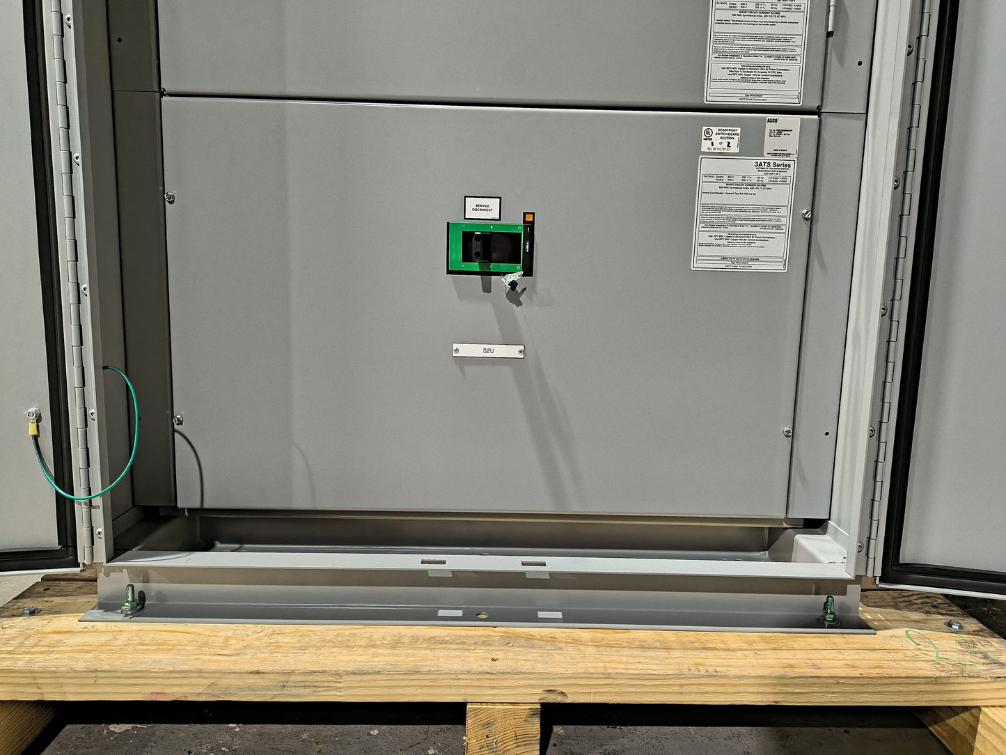 New 800 Amp ASCO Series 300 H03AUSA30800CGXM Automatic Transfer Switch