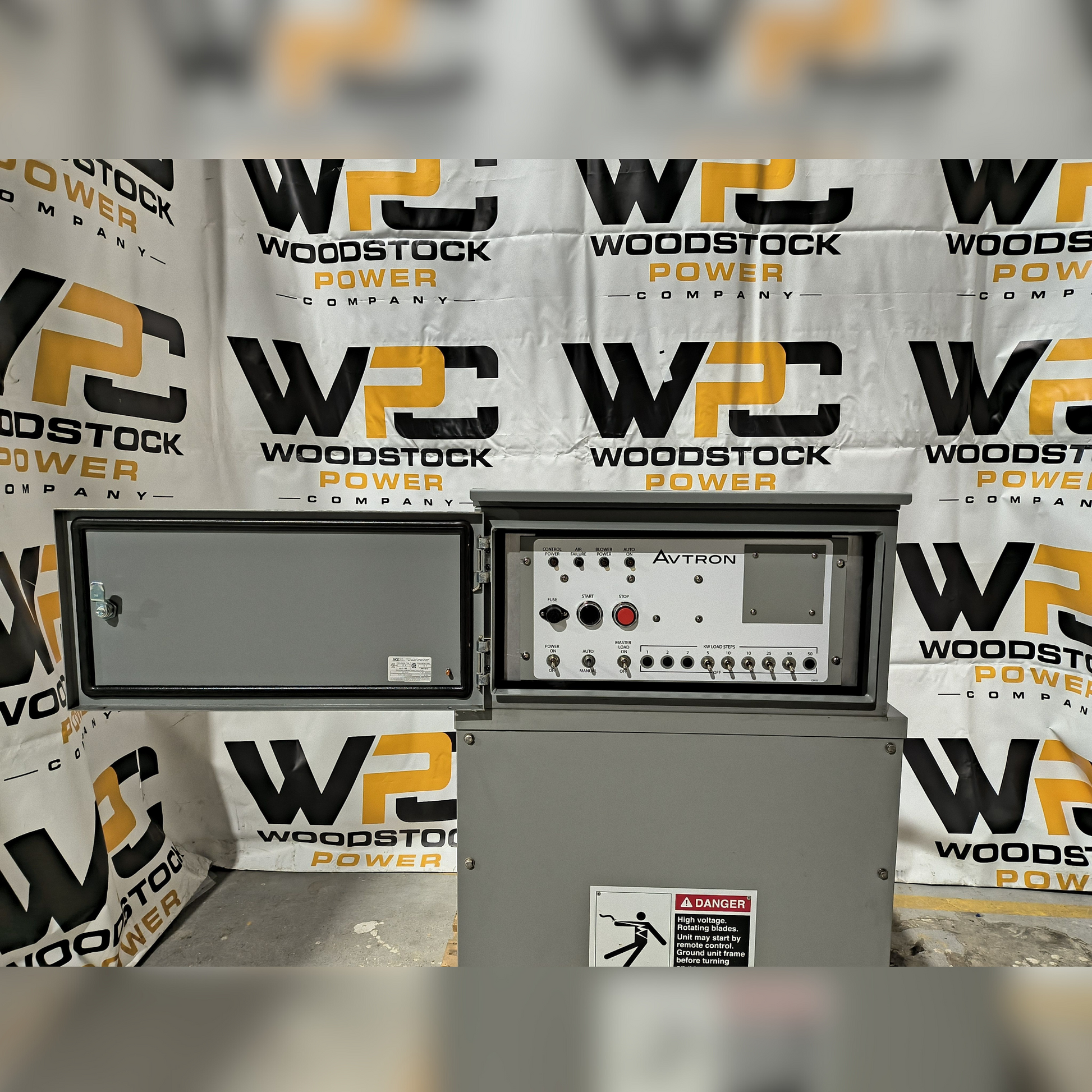 New 100 kW Avtron LSH100 Outdoor Resistive Load Bank Front View