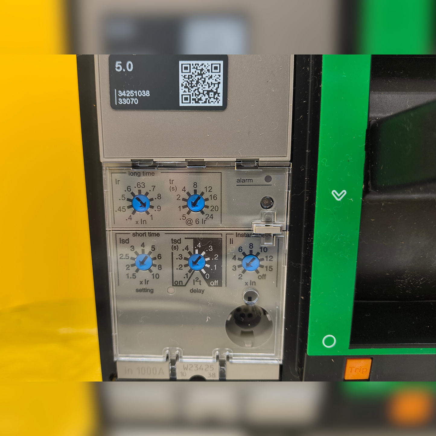 New 1000 Amp Square D PGP36100CU33A Breaker LCB, 1000A, PGP, EL/MICRO LSI, 100% Controls