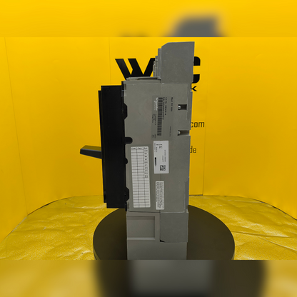 New 1000 Amp Square D PGP36100CU33A Breaker LCB, 1000A, PGP, EL/MICRO LSI, 100% Side View