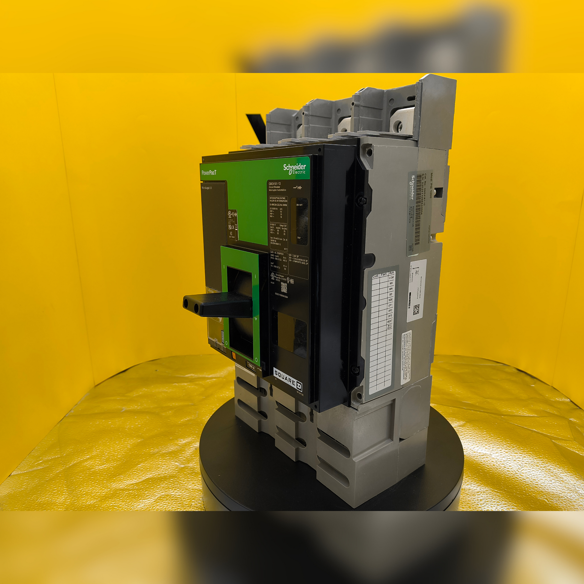 New 1200 Amp Square D PGP36120CU33A LSI Breaker front and side view