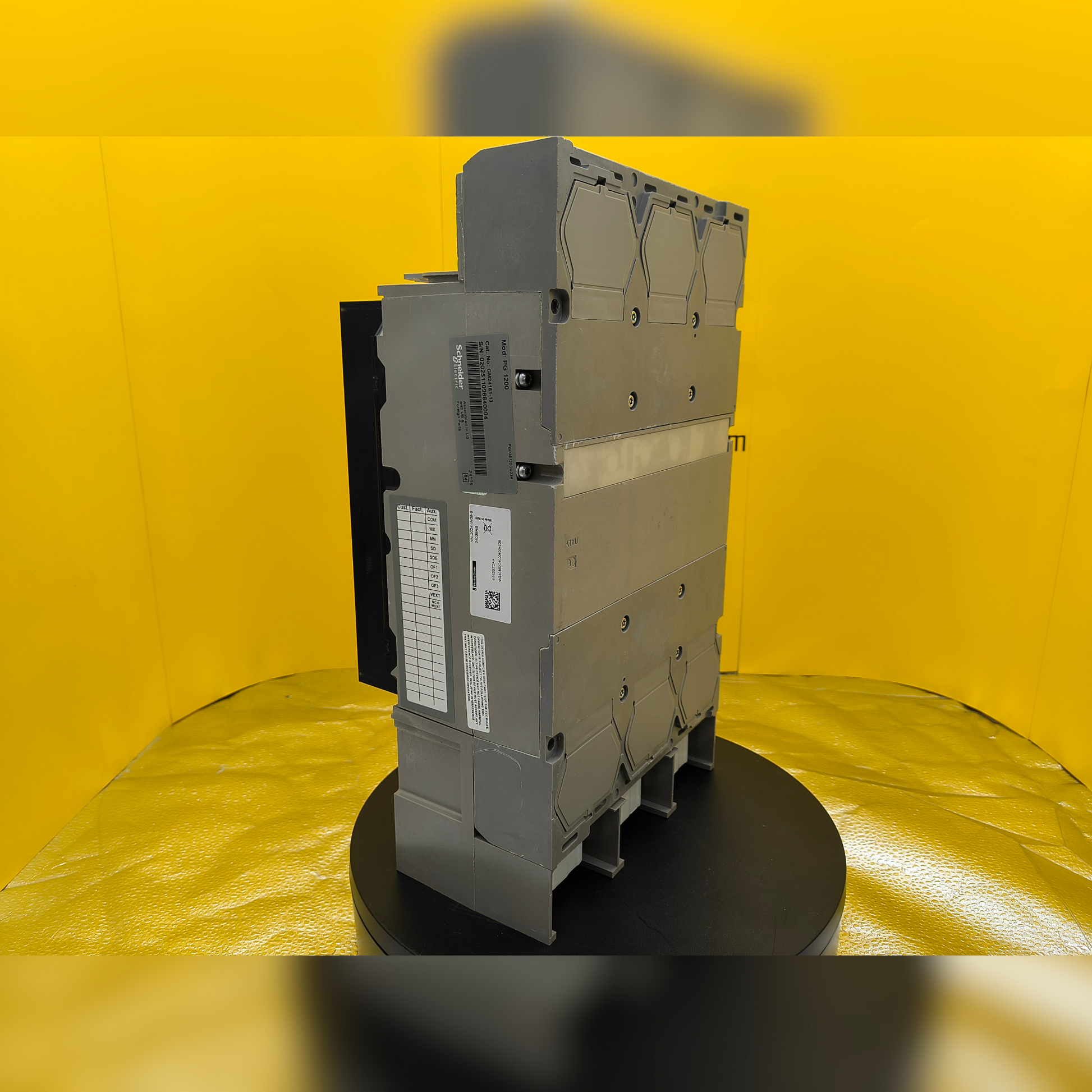 New 1200 Amp Square D PGP36120CU33A LSI Breaker back and side view