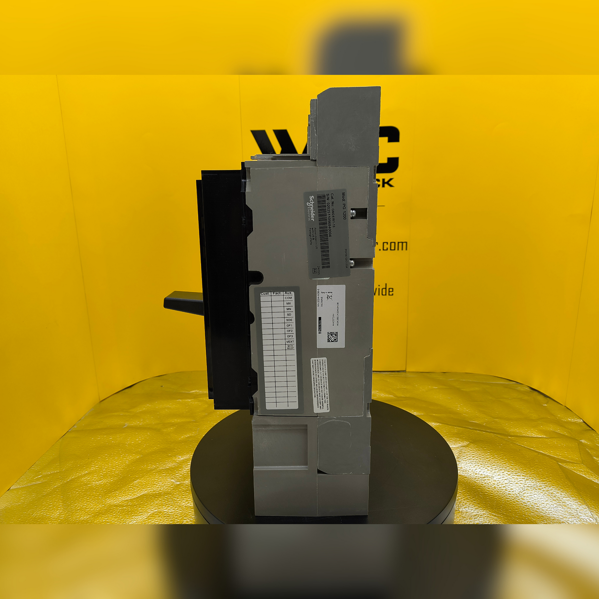 New 1200 Amp Square D PGP36120CU33A LSI Breaker side view