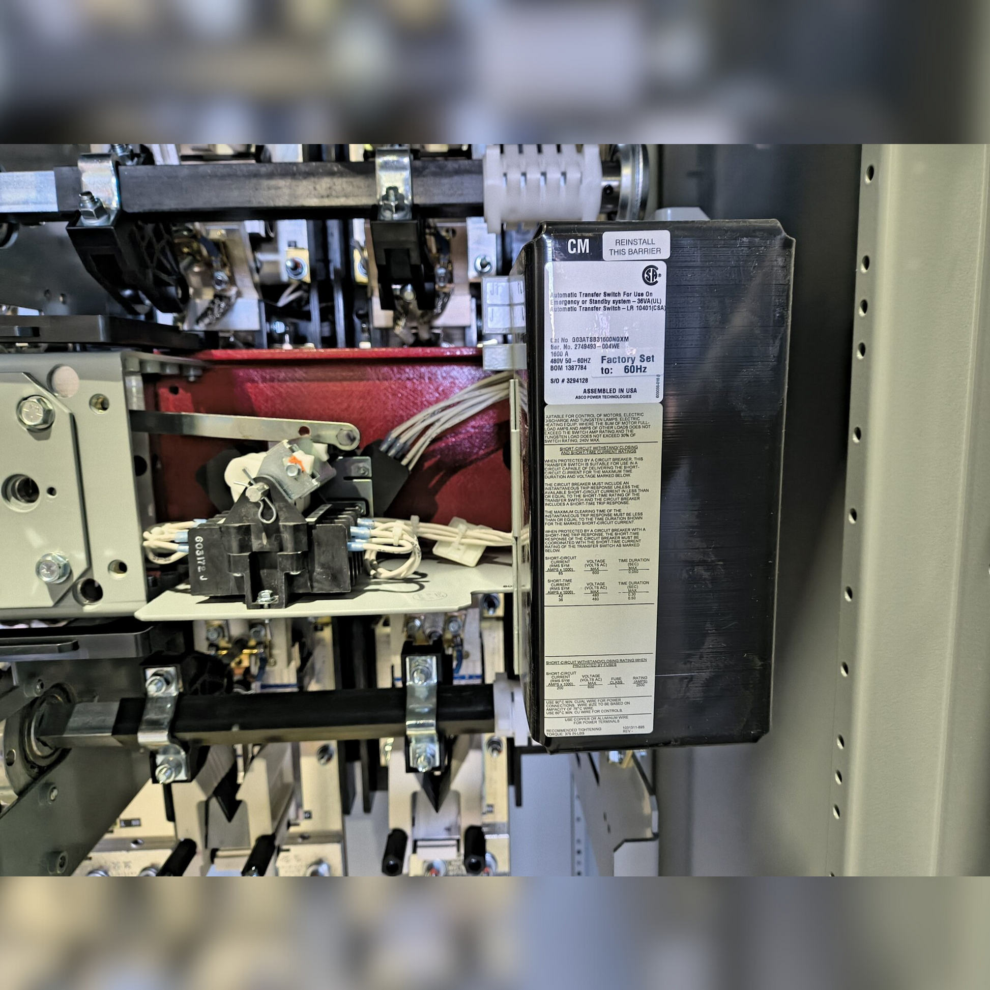 New 1600 Amp ASCO 300 Series G03ATSB31600NGXM Automatic Transfer Switch Inside View
