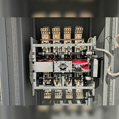 New 1600 Amp ASCO Series 300 G03ATSB31600NGXM Automatic Transfer Switch Inside View