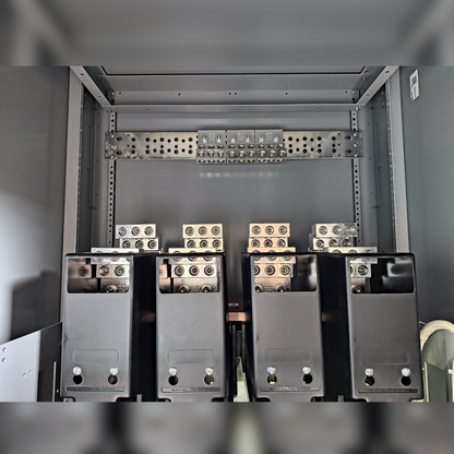 New 1600 Amp ASCO Series 300 G03ATSB31600NGXM Automatic Transfer Switch Inside View