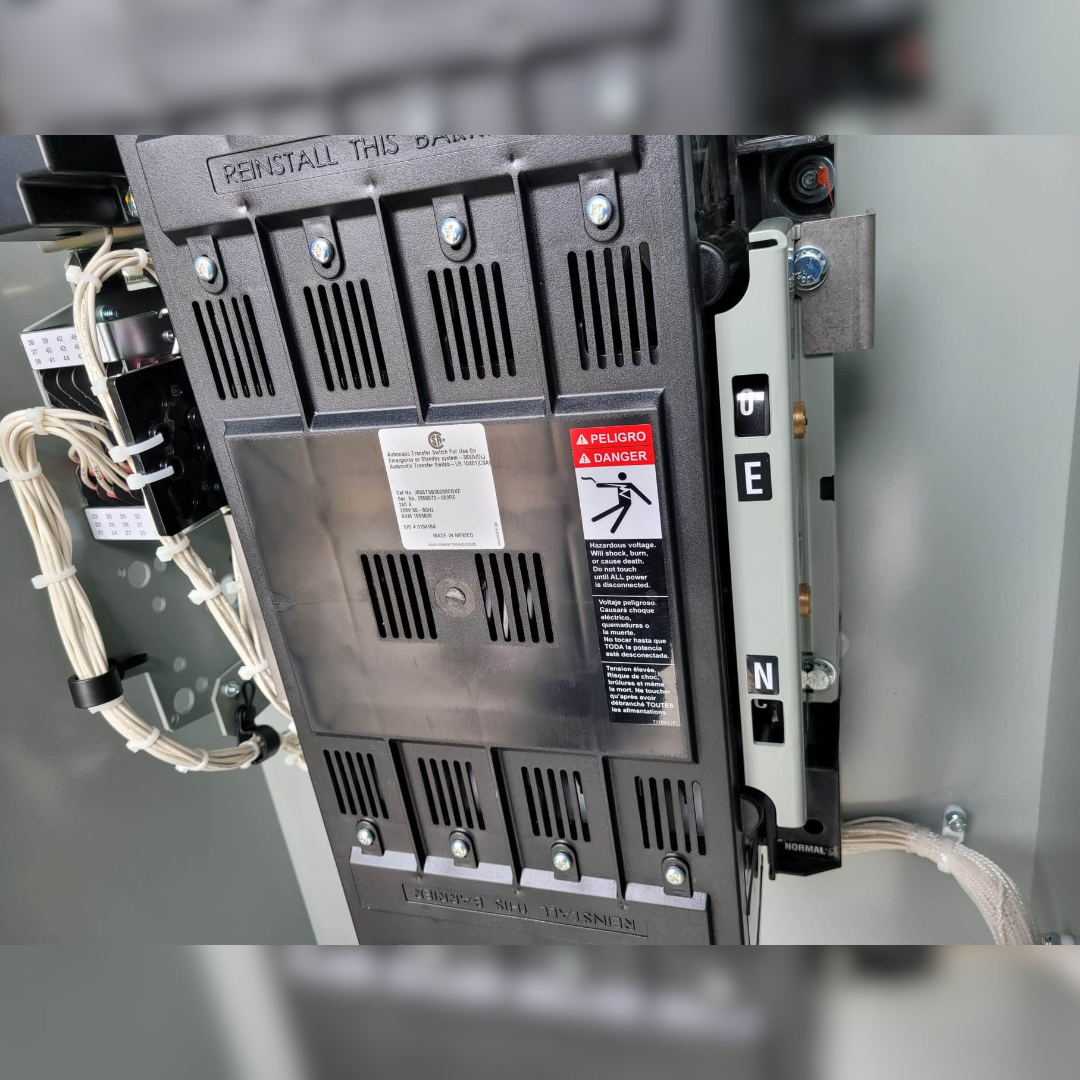New 260 Amp ASCO 300 Series J03ATSB30260NGXF Automatic Transfer Switch inside view