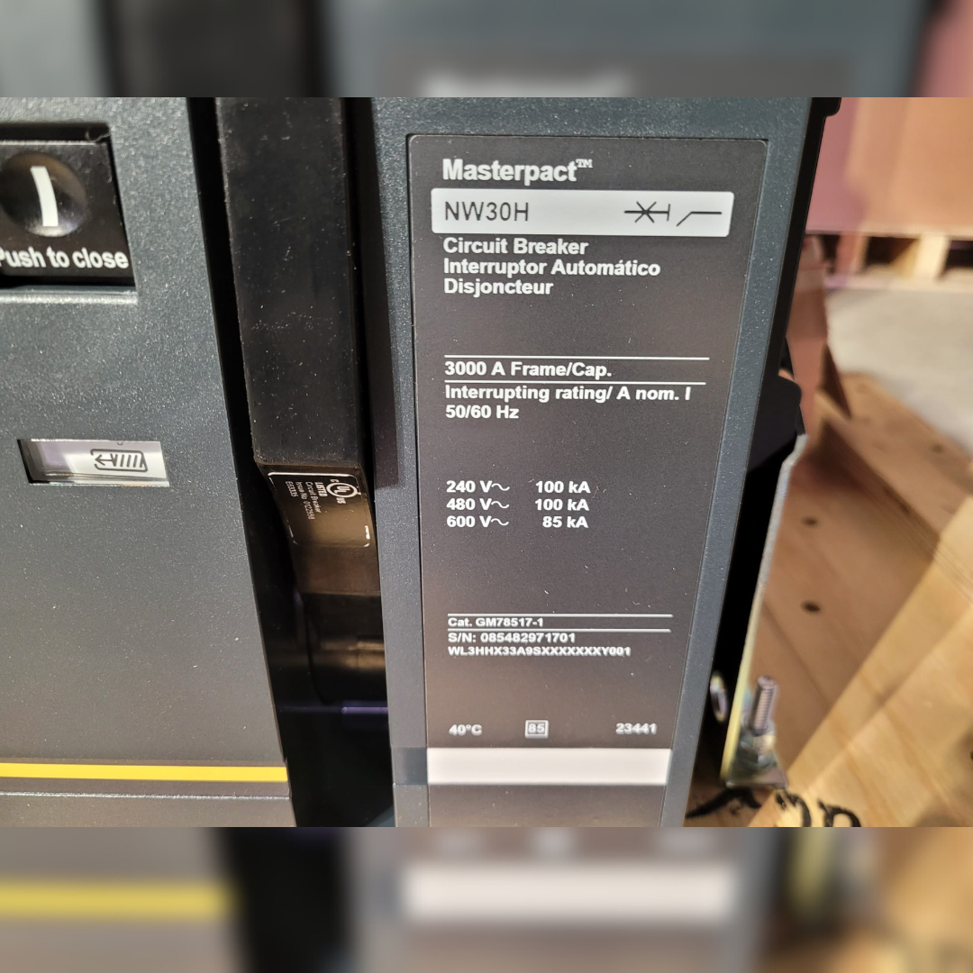 New 3000 Amp Square D NW30H LSI Breaker details
