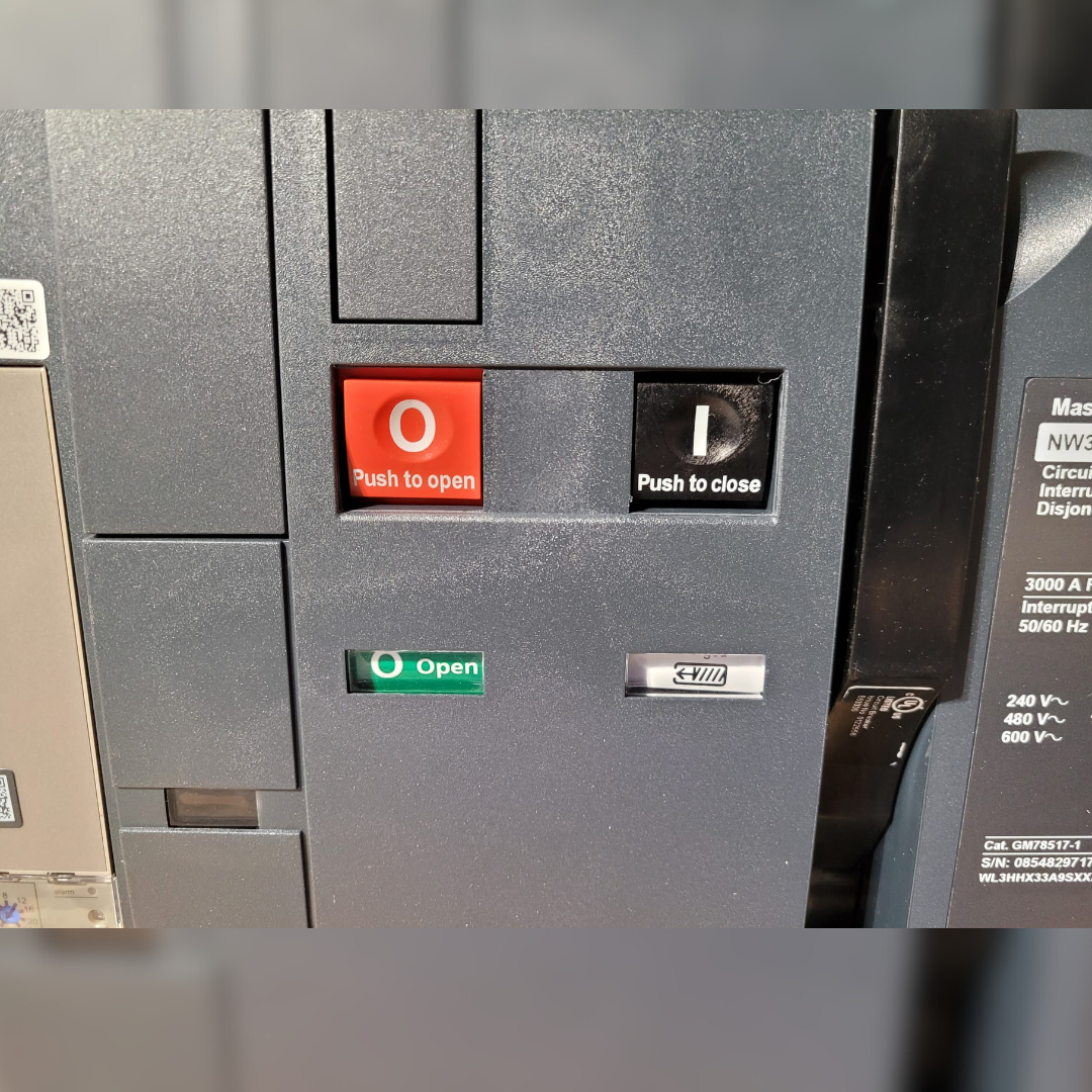 New 3000 Amp Square D NW30H LSI Breaker lock