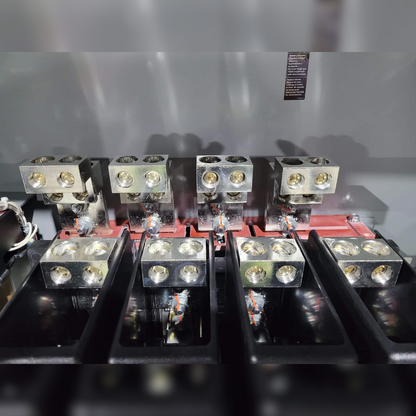 New 800 Amp ASCO 300 Series H03ATSB30800NGXF New 800 Amp ASCO 300 Series H03ATSB30800NGXF inside view