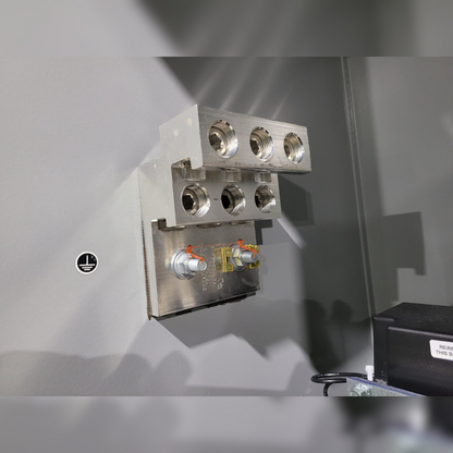 New 800 Amp ASCO 300 Series H03ATSB30800NGXF inside view