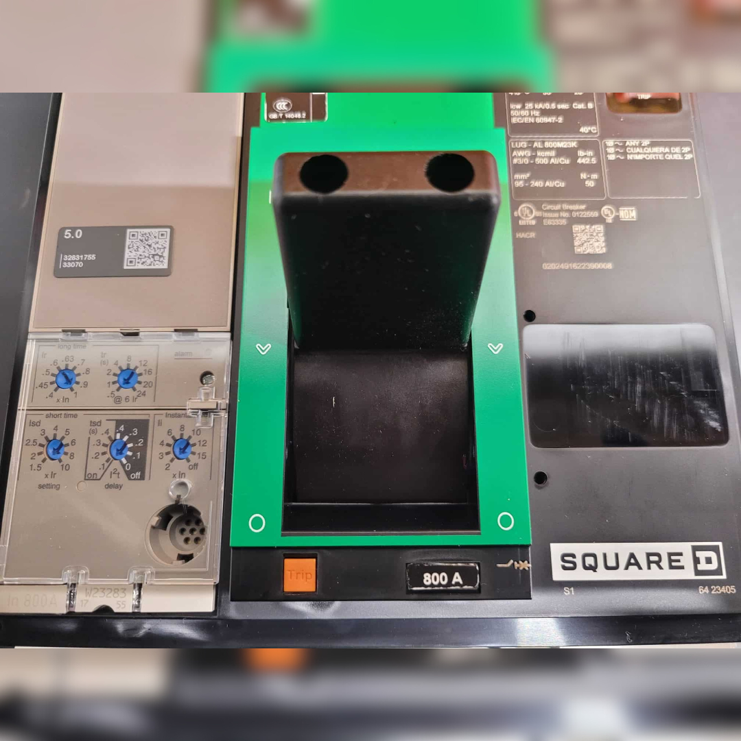 New 800 Amp Square D PGP36080CU33A LSI Breaker front view