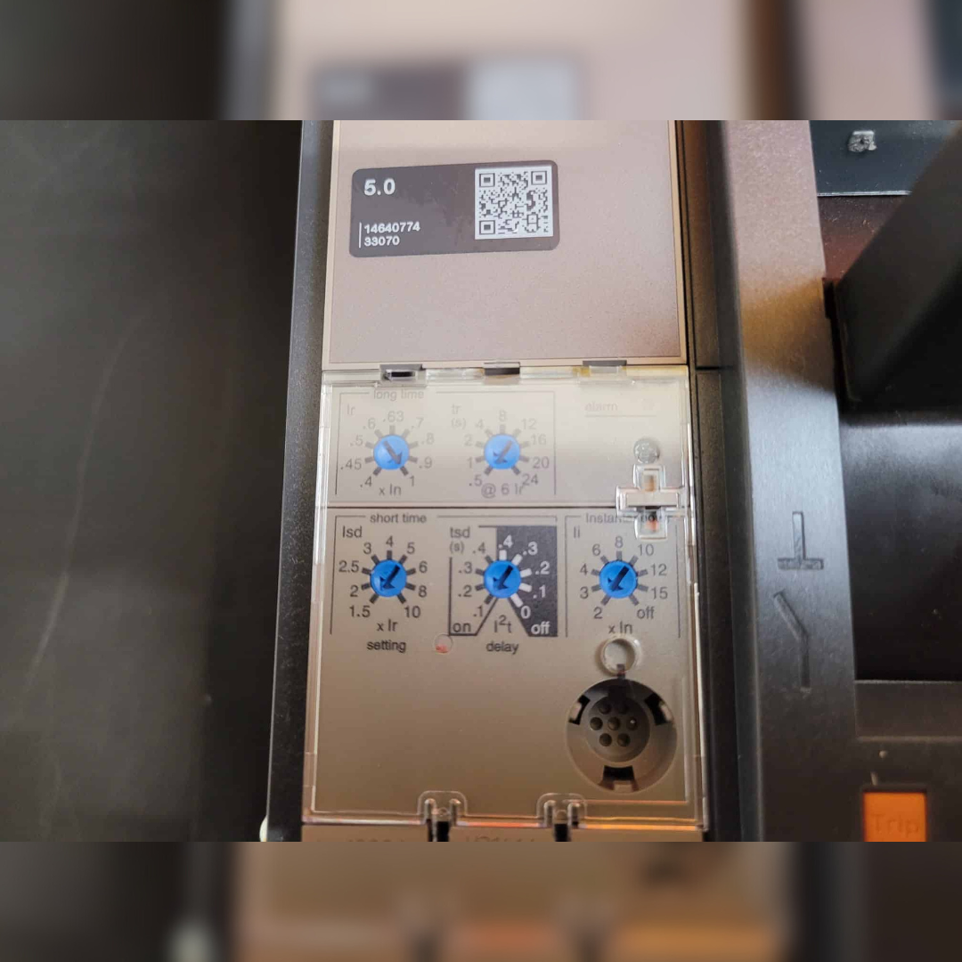 Used 1000 Amp Square D PGP36100CU33A LSI Breaker controls