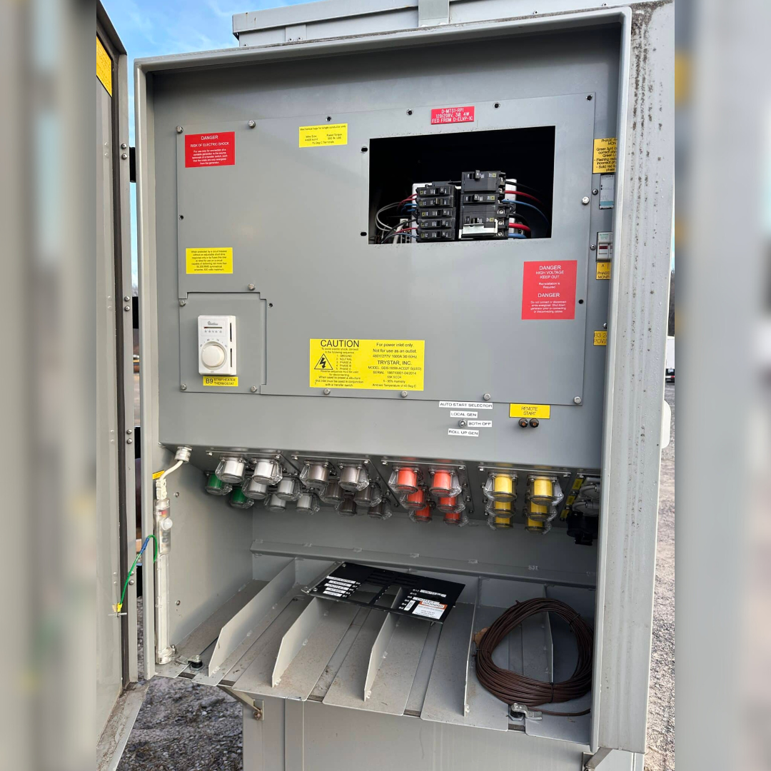 Used 1600 Amp ASCO G03NTSB31600NGXM Automatic Transfer Switch inside view