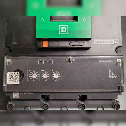 Used 400 Amp Square D LGP36400CU33XY029 Breaker controls