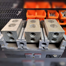 Used 800 Amp Siemens MXD63B800 Breaker part