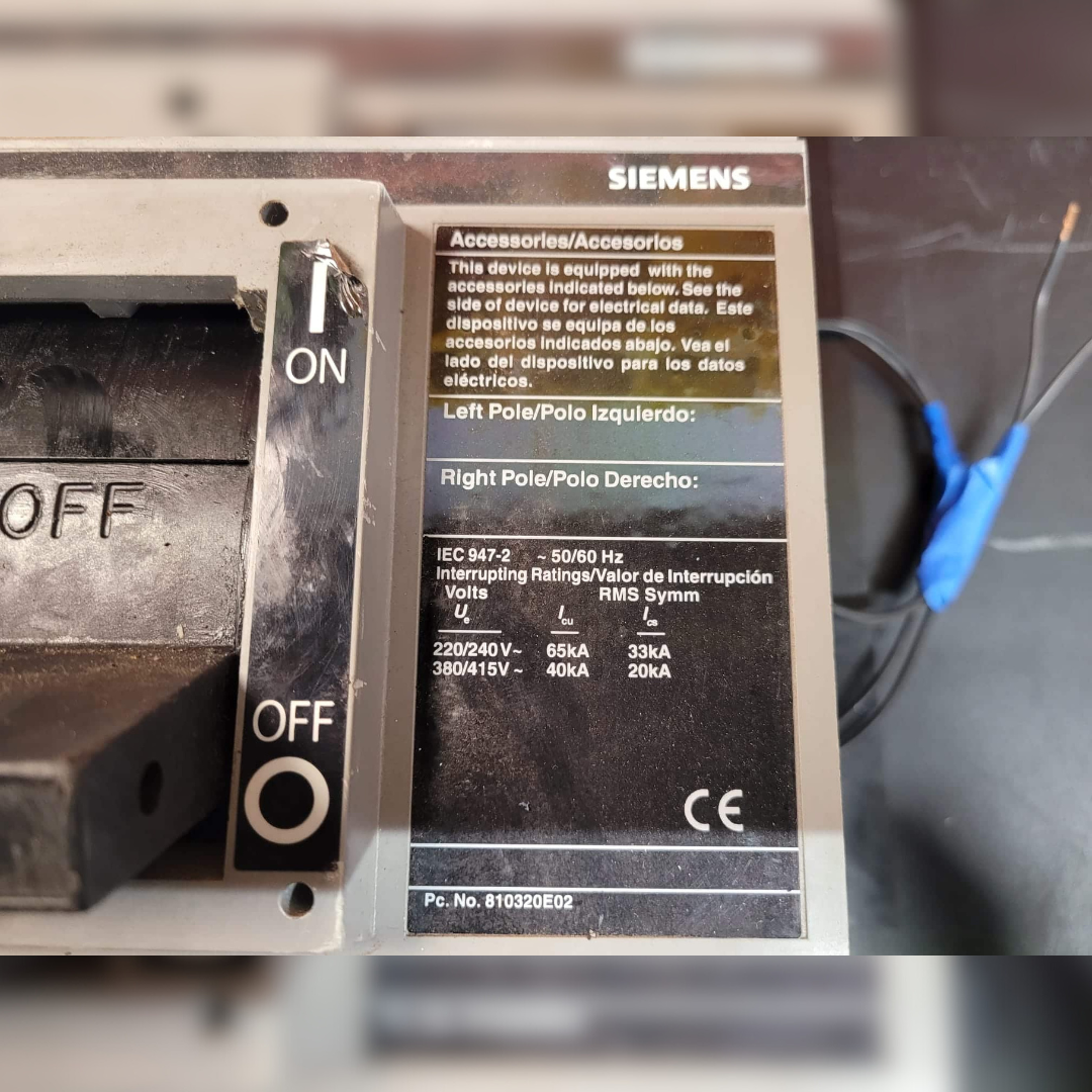 Used 800 Amp Siemens MXD63B800 Breaker switch and sticker